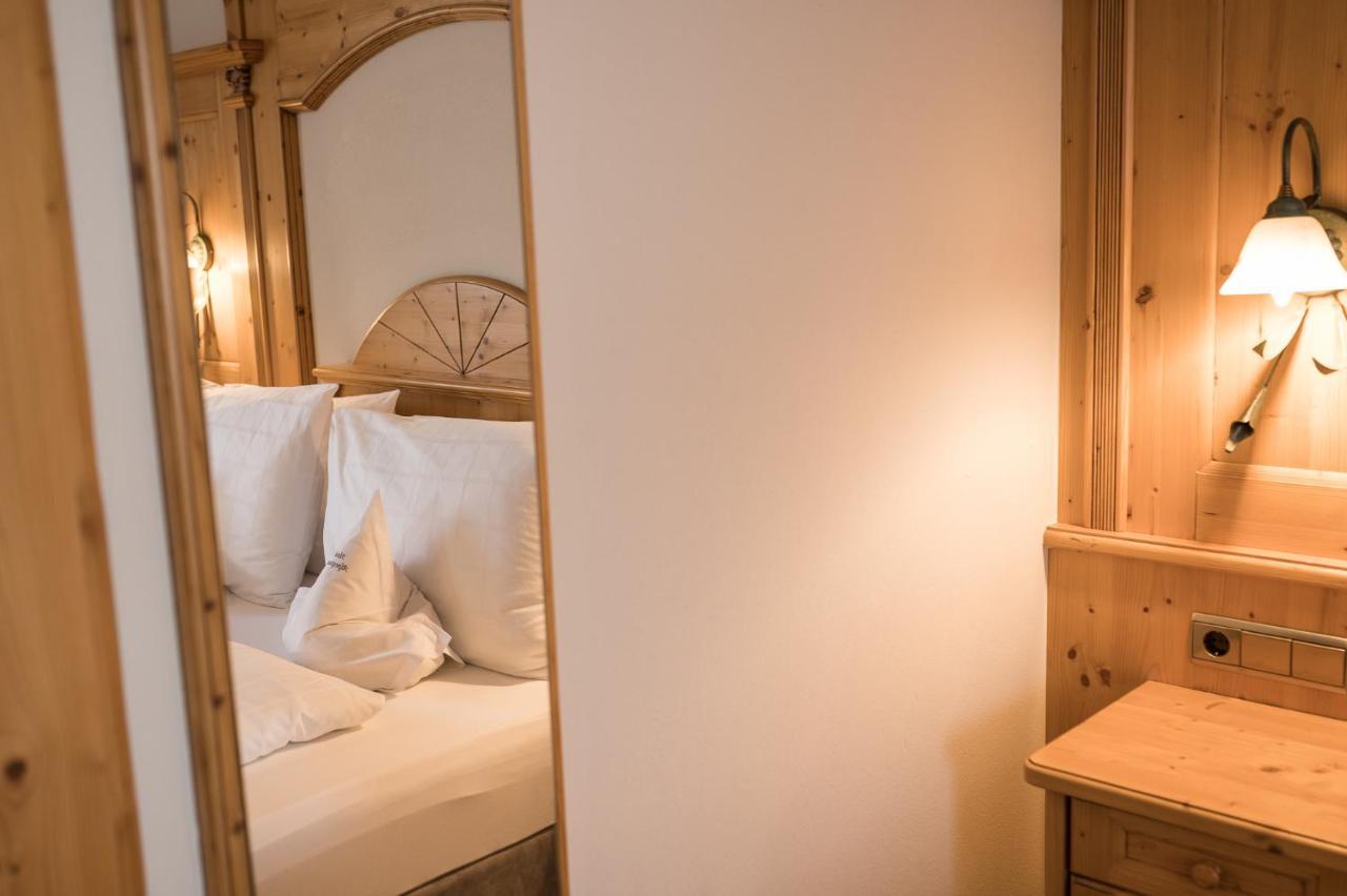 Hotel Alpenjuwel Melago Eksteriør bilde